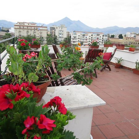 A' To Casa Lolli Hotell Palermo Exteriör bild