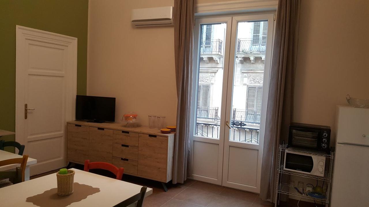 A' To Casa Lolli Hotell Palermo Exteriör bild